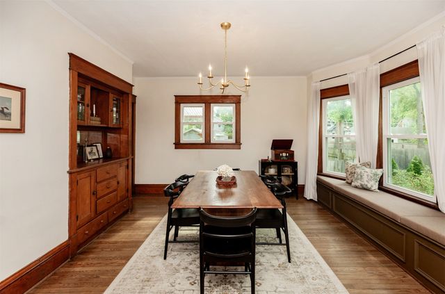 1643 York Street, Des Moines, IA 50316