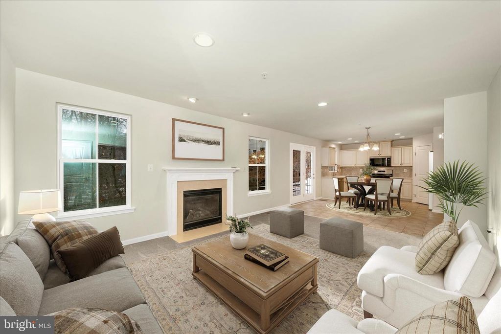Image 10 of property listing at 7014 LINDEN AVE, Elkridge, MD 21075