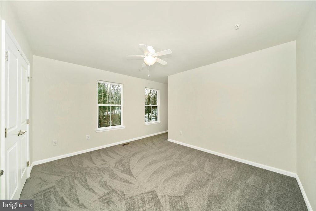 Image 29 of property listing at 7014 LINDEN AVE, Elkridge, MD 21075