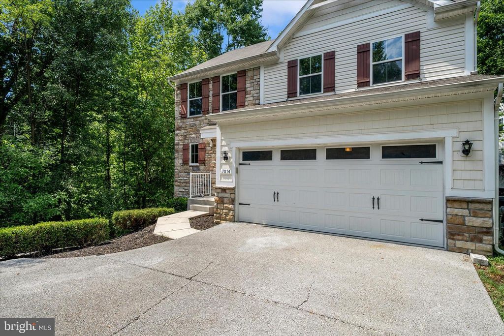 Image 5 of property listing at 7014 LINDEN AVE, Elkridge, MD 21075