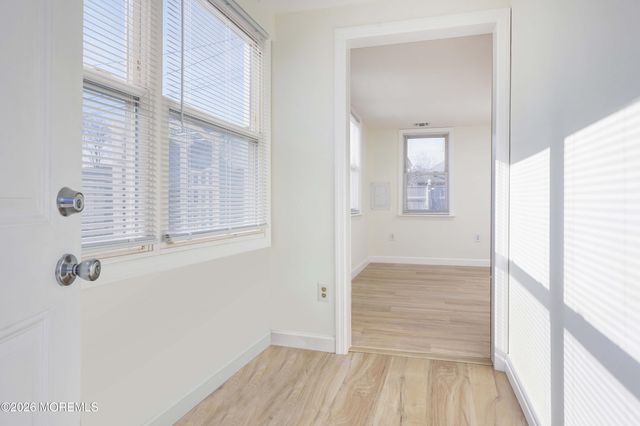 127 7th Street A, Hazlet, NJ 07734