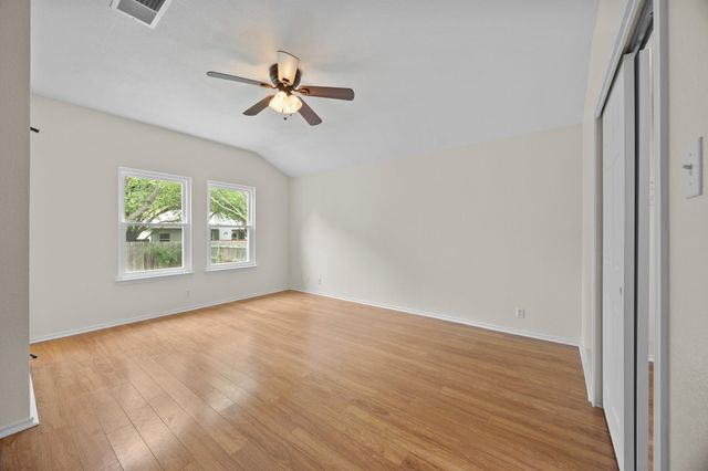 1617 Abbey LN, Cedar Park, TX 78613