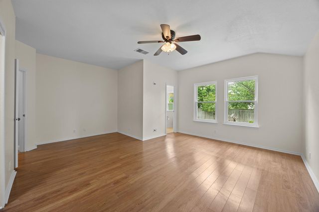1617 Abbey LN, Cedar Park, TX 78613