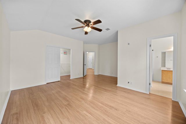 1617 Abbey LN, Cedar Park, TX 78613