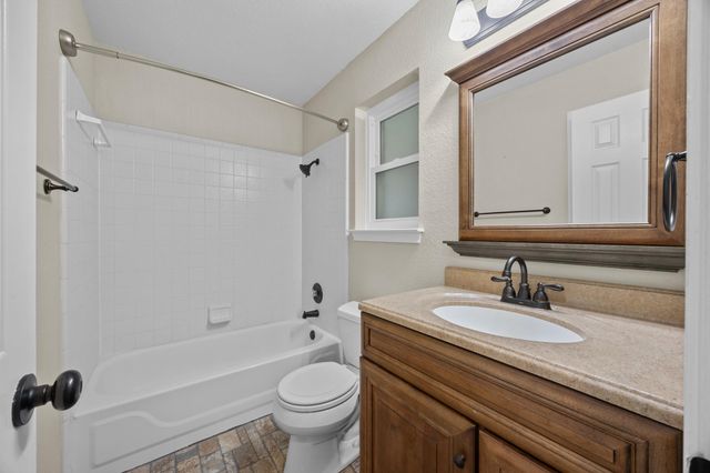 1617 Abbey LN, Cedar Park, TX 78613