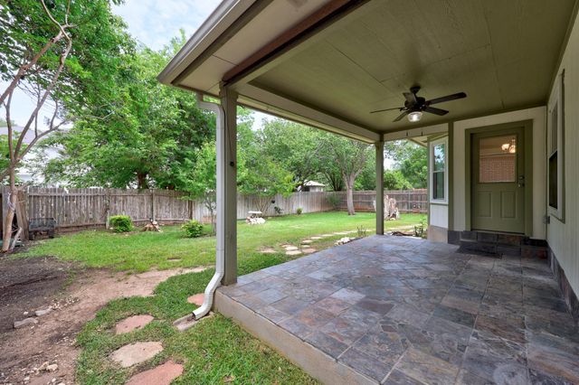 1617 Abbey LN, Cedar Park, TX 78613