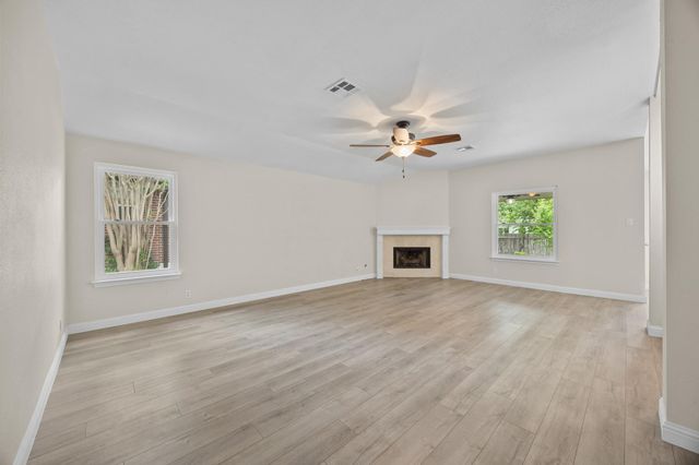 1617 Abbey LN, Cedar Park, TX 78613