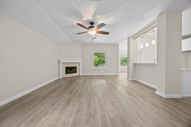 1617 Abbey LN, Cedar Park, TX 78613