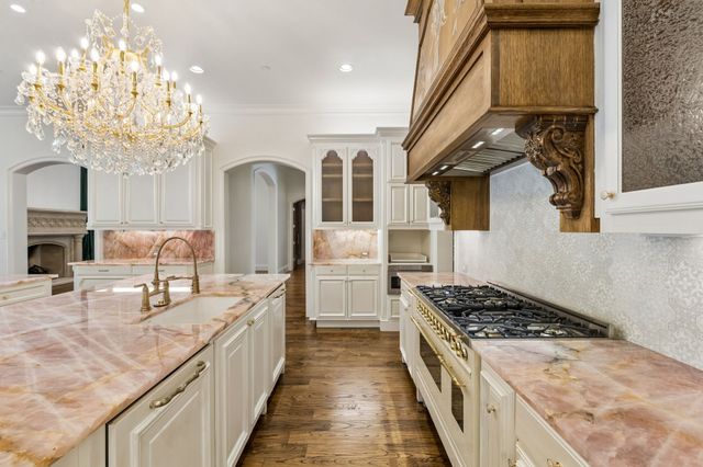 15 Wyck Hill Lane, Westlake, TX 76262