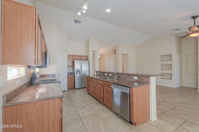 2433 E HANCOCK Trail, Casa Grande, AZ 85194
