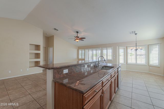 2433 E HANCOCK Trail, Casa Grande, AZ 85194