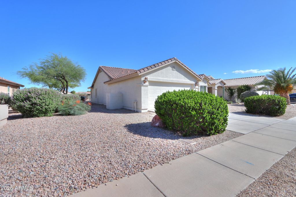 2433 E HANCOCK Trail, Casa Grande, AZ 85194 — photo 4