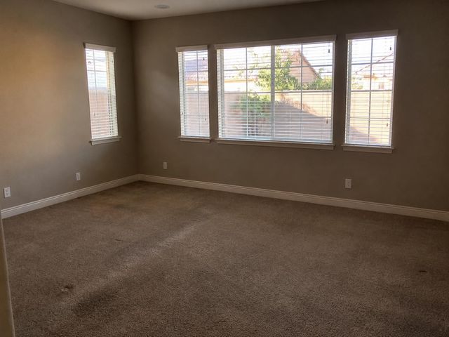 1520 E Sagittarius Place, Chandler, AZ 85249