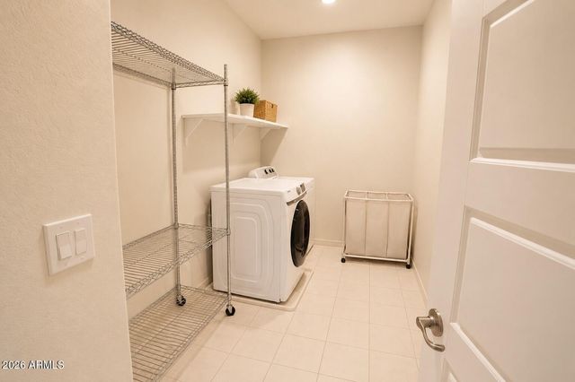 9659 W Cashman Drive, Peoria, AZ 85383