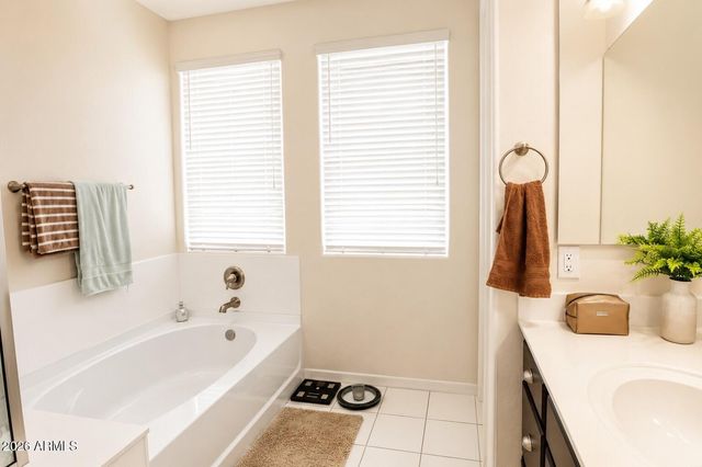 9659 W Cashman Drive, Peoria, AZ 85383