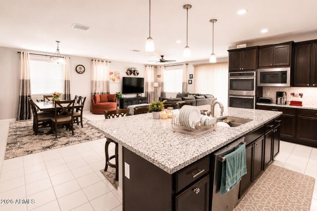 9659 W Cashman Drive, Peoria, AZ 85383