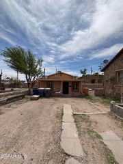 4000 1/2 Sacramento Avenue, El Paso, TX 79930