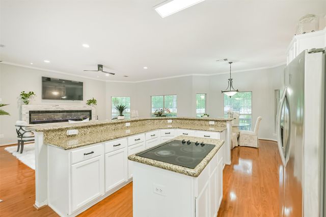 6002 Ranch Park Drive, Magnolia, TX 77354