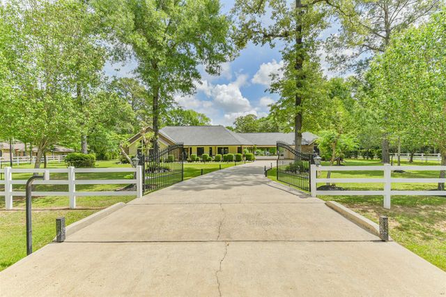 6002 Ranch Park Drive, Magnolia, TX 77354