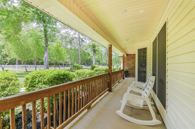 6002 Ranch Park Drive, Magnolia, TX 77354