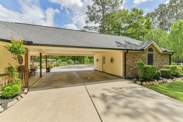 6002 Ranch Park Drive, Magnolia, TX 77354