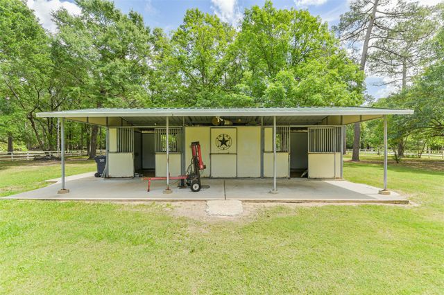 6002 Ranch Park Drive, Magnolia, TX 77354