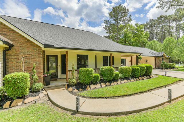 6002 Ranch Park Drive, Magnolia, TX 77354