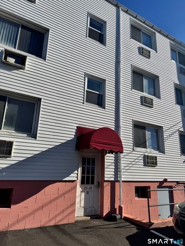 4 Van Zant Street B13, Norwalk, CT 06855