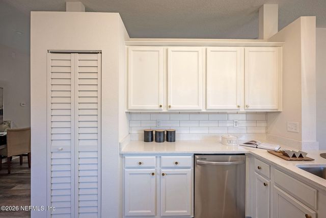 15361 BAREBACK Drive, Jacksonville, FL 32234