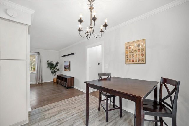 334 Barry AVENUE, Port Washington, WI 53074