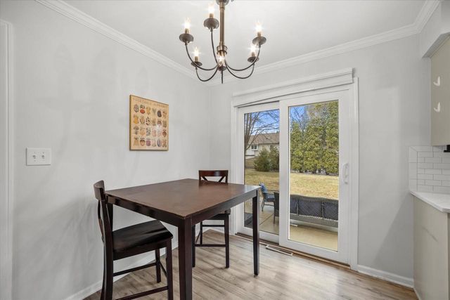 334 Barry AVENUE, Port Washington, WI 53074