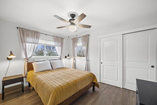 334 Barry AVENUE, Port Washington, WI 53074