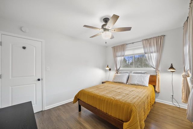 334 Barry AVENUE, Port Washington, WI 53074