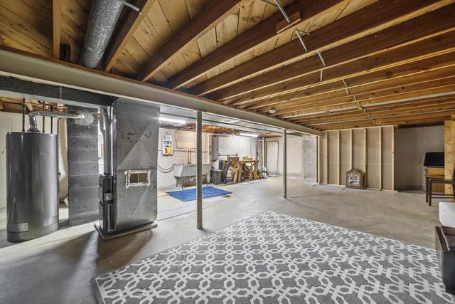 334 Barry AVENUE, Port Washington, WI 53074