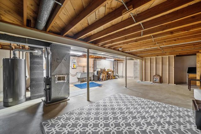 334 Barry AVENUE, Port Washington, WI 53074