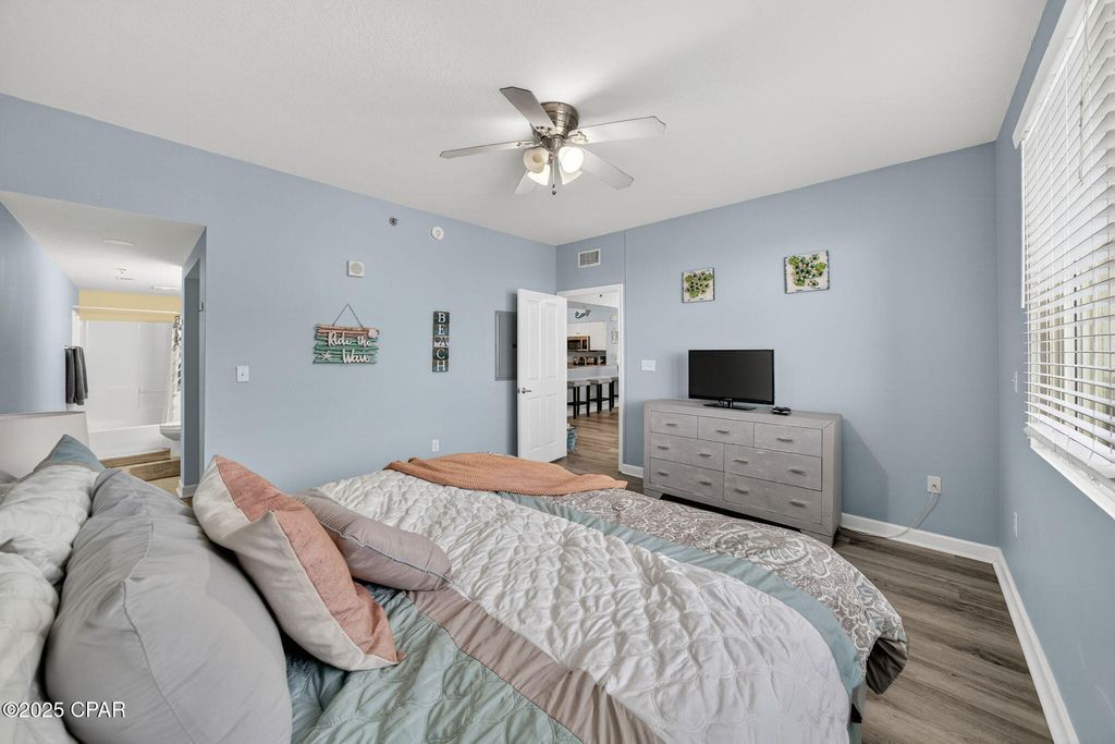 Image 11 of property listing at 9900 S Thomas Drive 1916, Panama City Beach, FL 32408