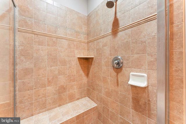 254 CARSON TER, Huntingdon Valley, PA 19006