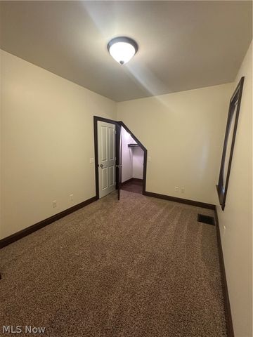 8506 Nowlen Street, Mentor, OH 44060