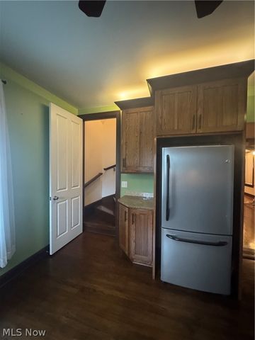 8506 Nowlen Street, Mentor, OH 44060