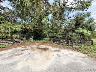 3355 N Holiday Drive, Crystal River, FL 34428