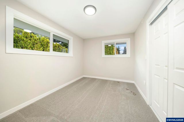 13949 NE San Rafael St, Portland, OR 97230