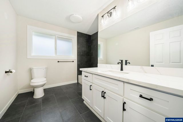 13949 NE San Rafael St, Portland, OR 97230