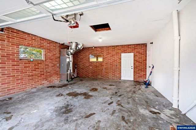 13949 NE San Rafael St, Portland, OR 97230