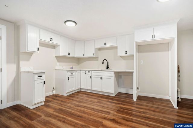 13949 NE San Rafael St, Portland, OR 97230