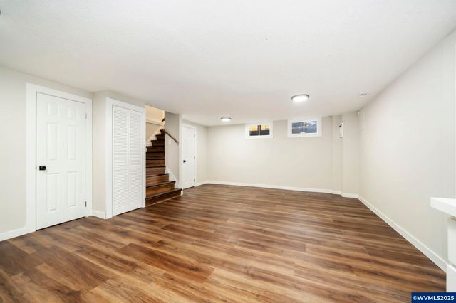 13949 NE San Rafael St, Portland, OR 97230