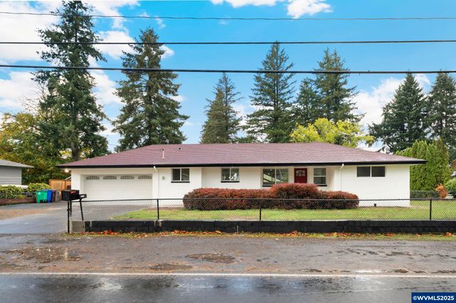 13949 NE San Rafael St, Portland, OR 97230