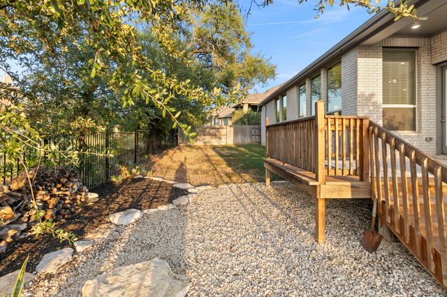 616 Copper Sage DR, San Marcos, TX 78666