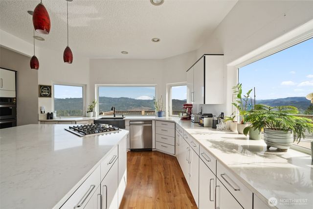 18414 NE 391st Street, Amboy, WA 98601