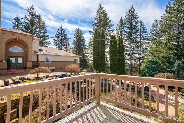 18414 NE 391st Street, Amboy, WA 98601