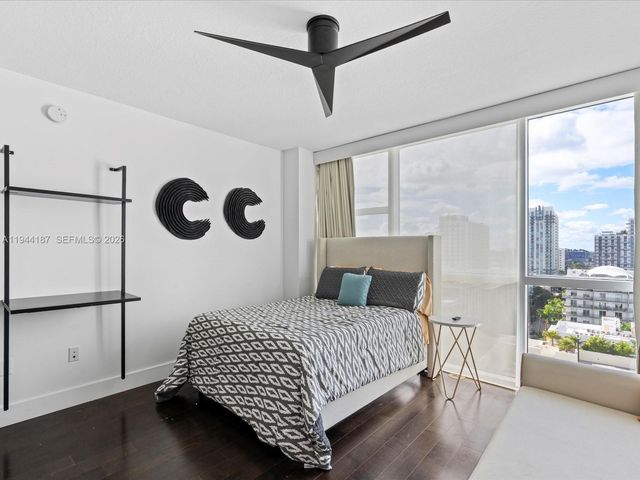 665 NE 25th St 1101, Miami, FL 33137